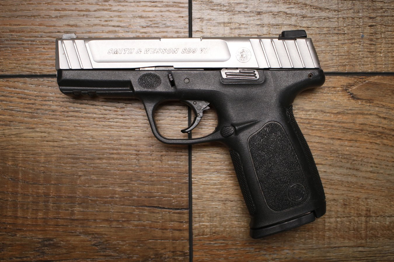 SMITH AND WESSON SD9 VE 9mm Police Trade-in Pistol